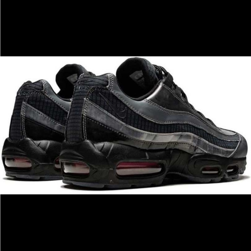 Nike Air Max 95 LV8 Mens：8.5 Wmns 10